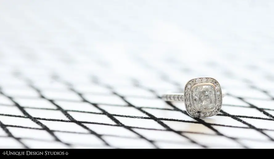 MIAMI WEDDING PHOTOGRAPHERS-WEDDING PHOTOGRAPHY-UNIQUE-ENGAGED-GETTING MARRIED-ENGAGEMENT-WEST PALM PHOTOGRAPHERS-NEW YORK PHOTOGRAPHERS-Alfred I Dupont building-02