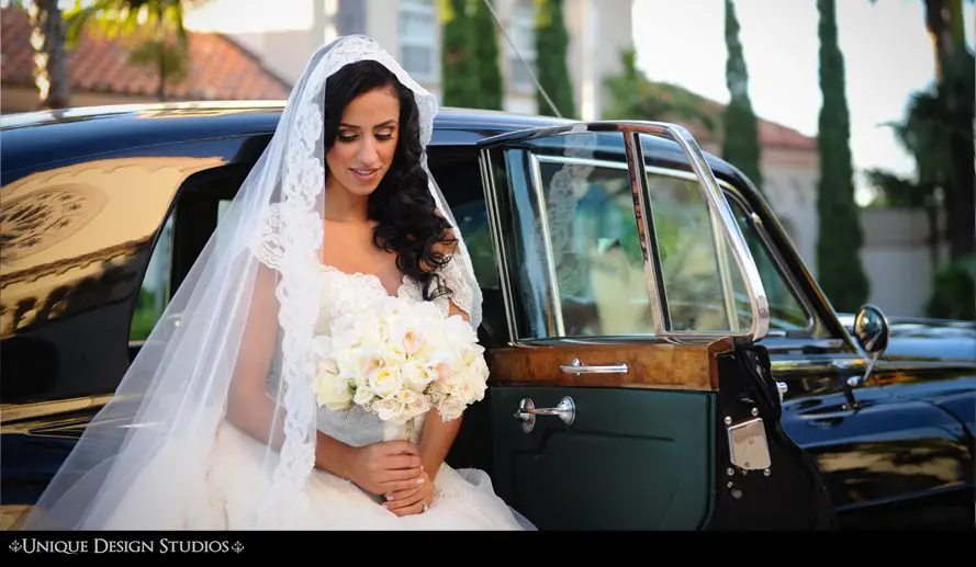 MIAMI WEDDING PHOTOGRAPHERS-WEDDING PHOTOGRAPHY-UNIQUE-ENGAGED-GETTING MARRIED-ENGAGEMENT-WEST PALM PHOTOGRAPHERS-NEW YORK PHOTOGRAPHERS-Alfred I Dupont building-33