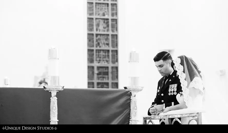 MIAMI WEDDING PHOTOGRAPHERS-WEDDING PHOTOGRAPHY-UNIQUE-ENGAGED-GETTING MARRIED-ENGAGEMENT-WEST PALM PHOTOGRAPHERS-NEW YORK PHOTOGRAPHERS-Alfred I Dupont building-48