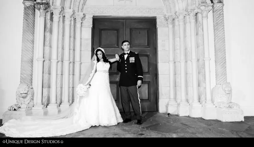 MIAMI WEDDING PHOTOGRAPHERS-WEDDING PHOTOGRAPHY-UNIQUE-ENGAGED-GETTING MARRIED-ENGAGEMENT-WEST PALM PHOTOGRAPHERS-NEW YORK PHOTOGRAPHERS-Alfred I Dupont building-54