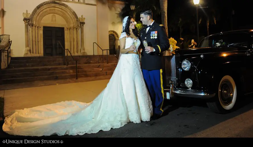 MIAMI WEDDING PHOTOGRAPHERS-WEDDING PHOTOGRAPHY-UNIQUE-ENGAGED-GETTING MARRIED-ENGAGEMENT-WEST PALM PHOTOGRAPHERS-NEW YORK PHOTOGRAPHERS-Alfred I Dupont building-55